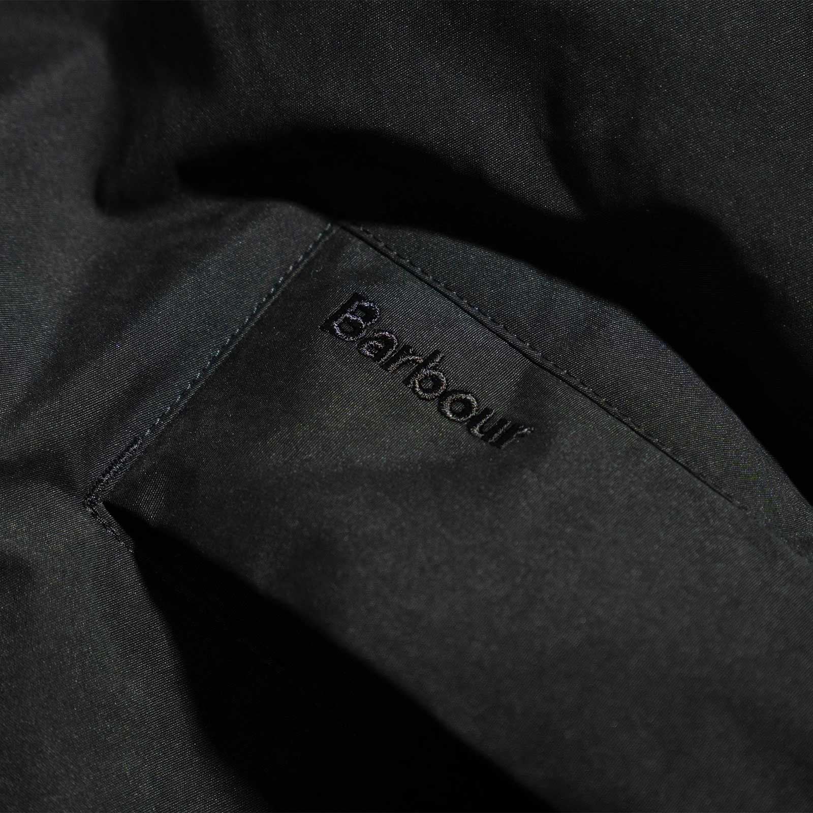 Barbour（バブアー） パデッド トランスポートジャケット ブラック 