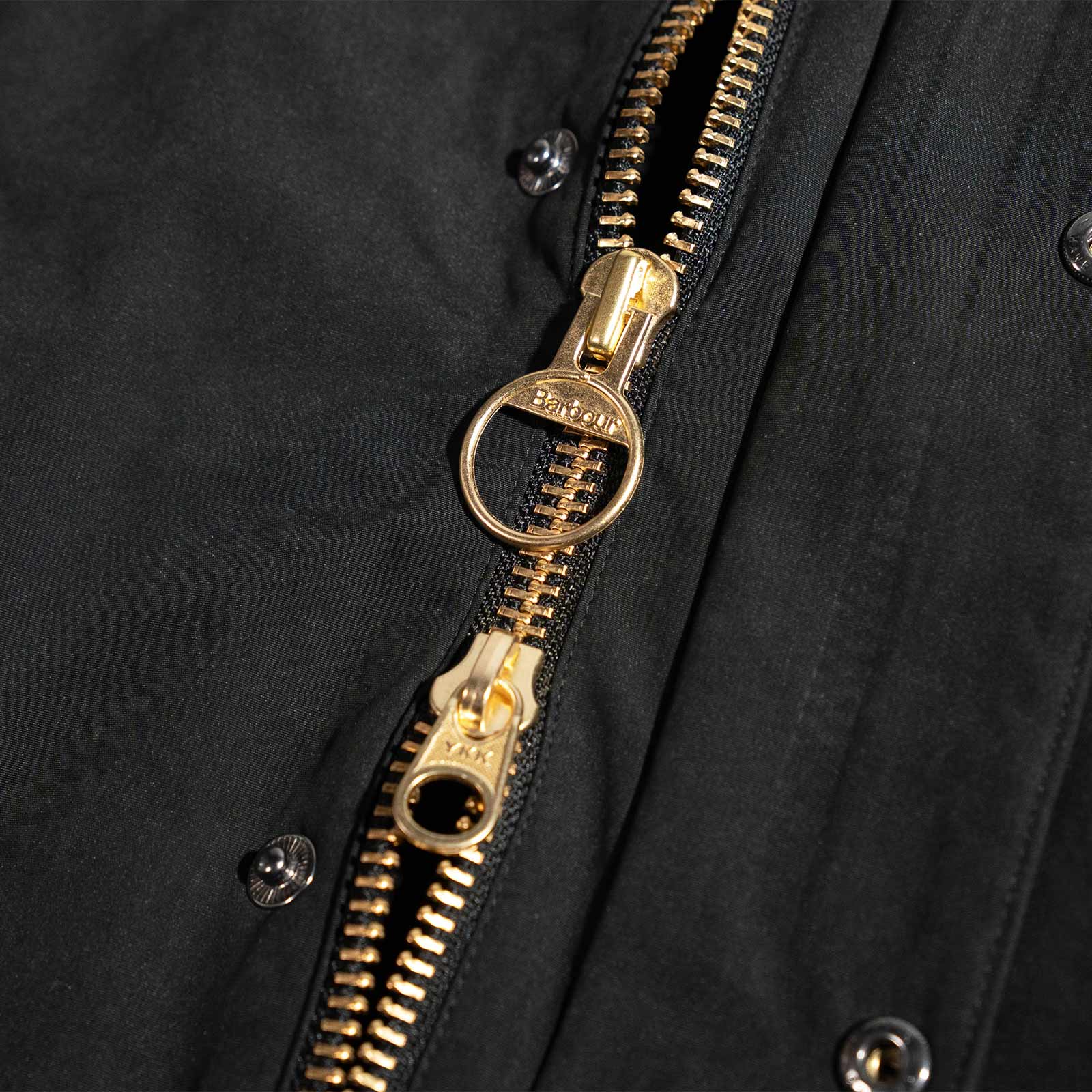 Barbour（バブアー） パデッド トランスポートジャケット ブラック 