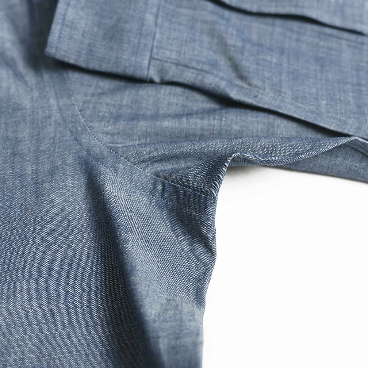 INDIVIDUALIZED SHIRTS（インディビジュアライズドシャツ） 長袖ボタン
