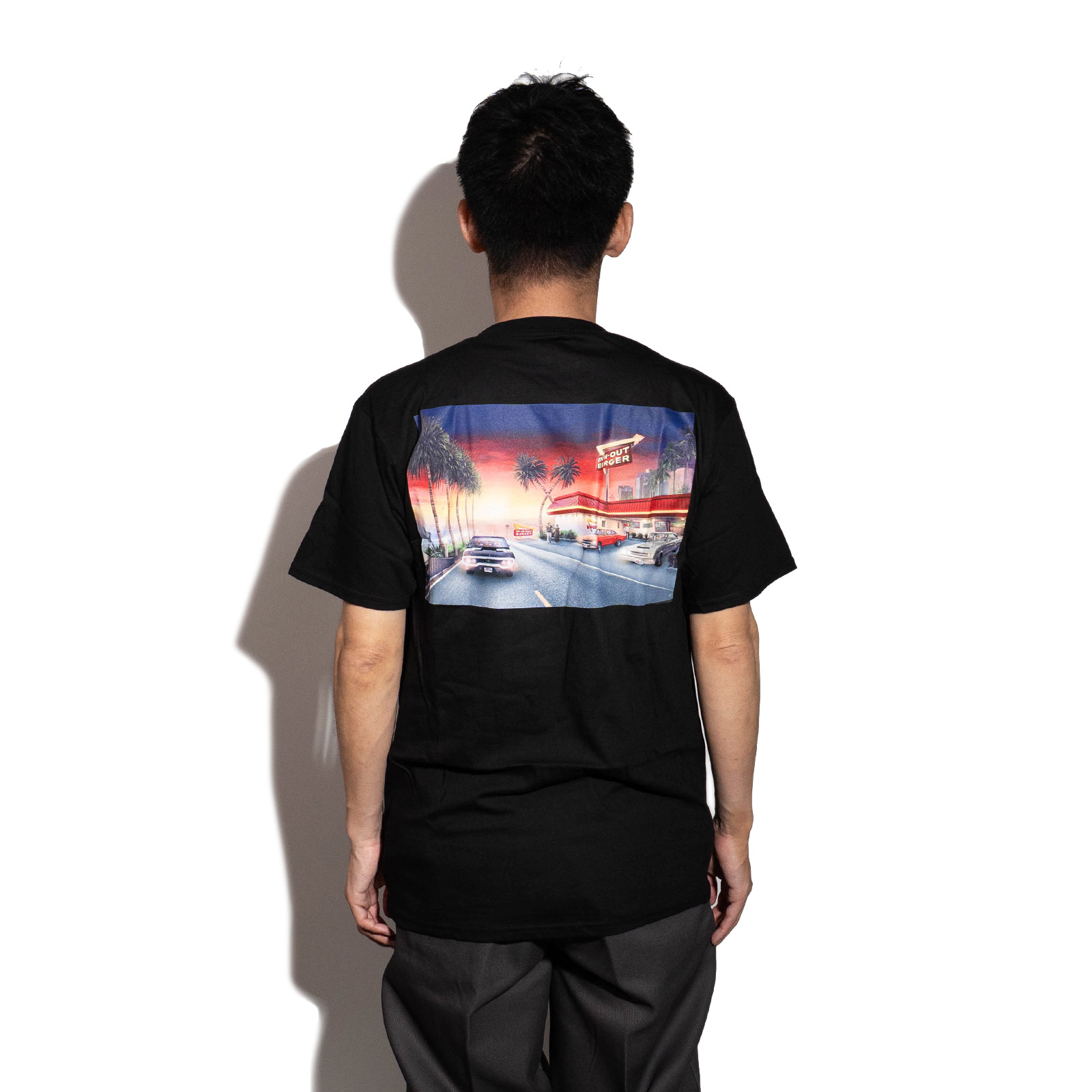 In-N-Out Burger インアンドアウトバーガー 半袖 Tシャツ 2025 ビーチ 
