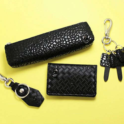 ジャムメイドホーム　長財布レオパード柄
商品番号
JIDWA25BK JAM HOME MADEx印傳-印伝屋 長財布レオパード柄/ロング