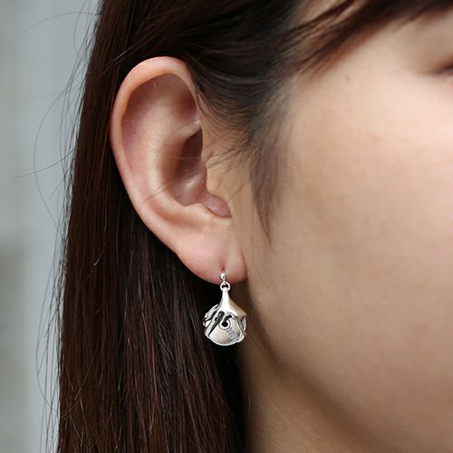 ジョジョの奇妙な冒険 ストーンオーシャン ディスクピアス／F・F : JAM