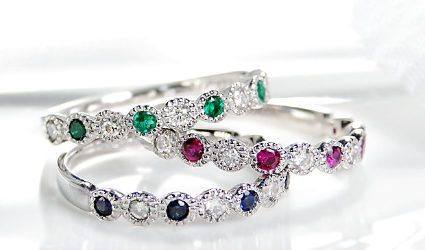 プラチナリング ダイヤ pt900 指輪 普段使い エメラルド エタニティ