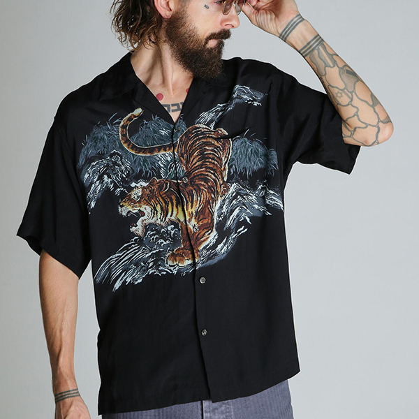 2XL✨SCHOTT オープンカラーシャツ グラフィック 総柄 レーヨン 黒 Schott N.Y.C（ショット） Schott メンズ 半袖 シャツ オープンカラー