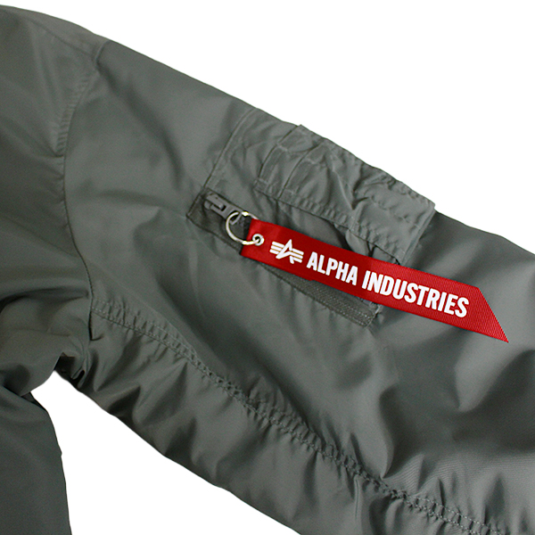 Alpha Industries（アルファ・インダストリーズ） ALPHA アルファ