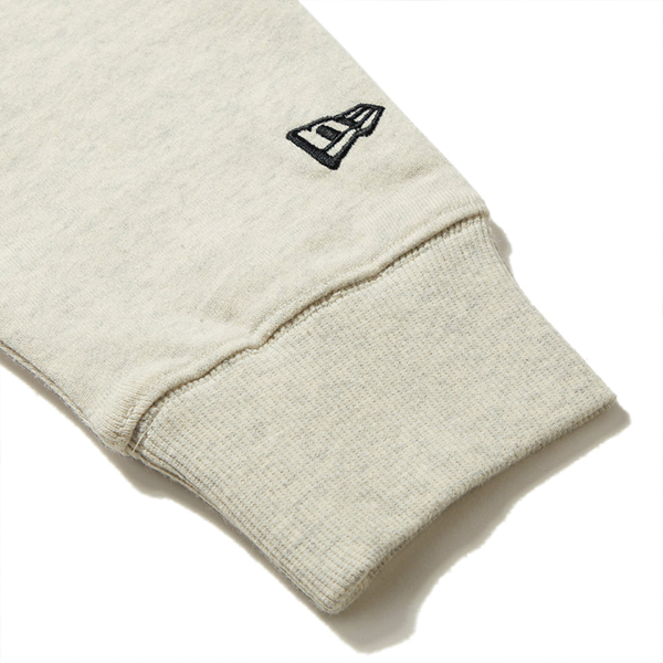 NEW ERA（ニューエラ） 長袖 パーカー ユニセックス 裏毛 ロゴ入り