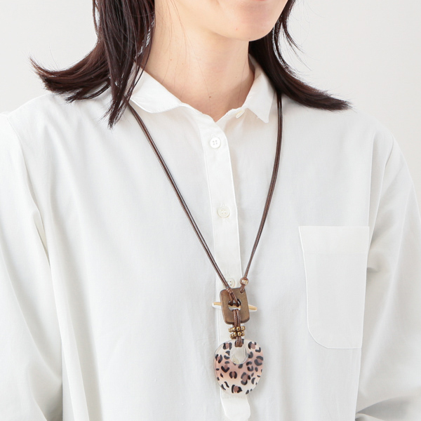 東京かんかん レジン レオパード ヒョウ柄 ネックレス アクセサリー