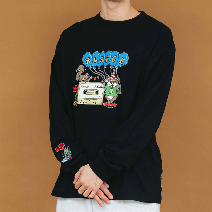 黒菟華 二人は散歩中？？？BIGTシャツ LIN AL-757008 兎 うさぎ