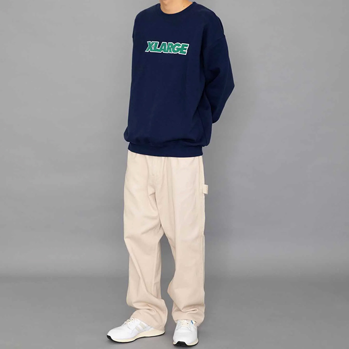 XLARGE エクストララージ 】 STANDARD LOGO CREWNECK SWEAT XLARGE