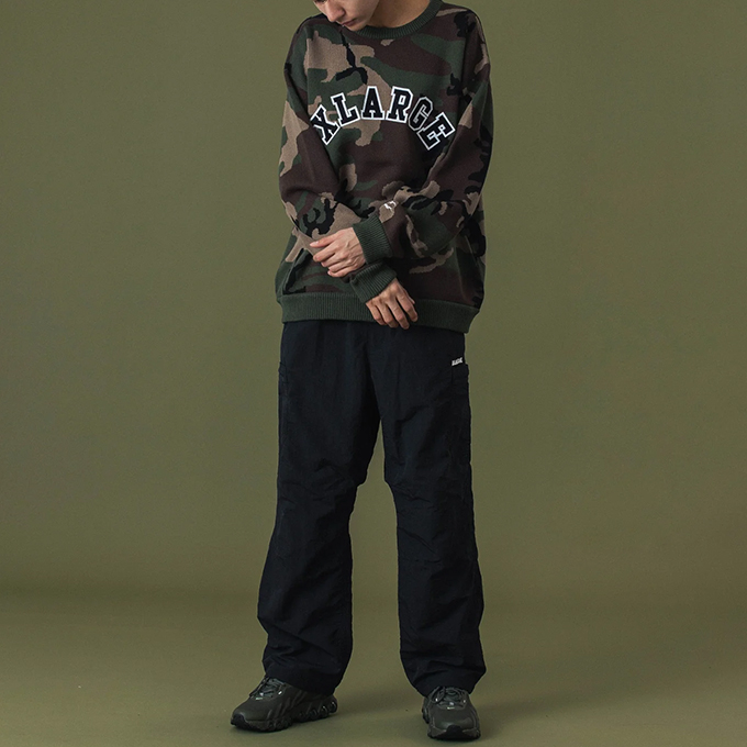 XLARGE（エクストラ ラージ） ARCH LOGO CREWNECK KNIT アーチロゴ