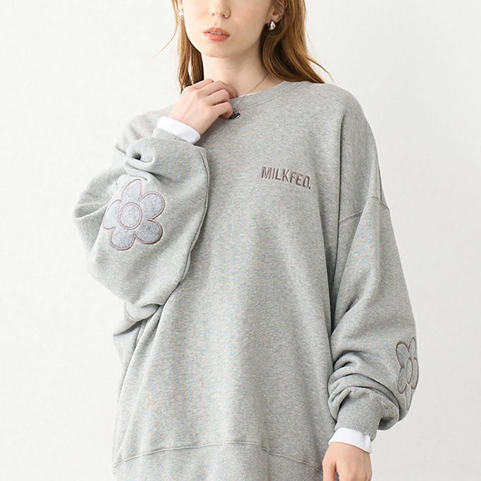 MILKFED.（ミルクフェド） FLOWER PATCHED ELBOW SWEAT TOP フラワー