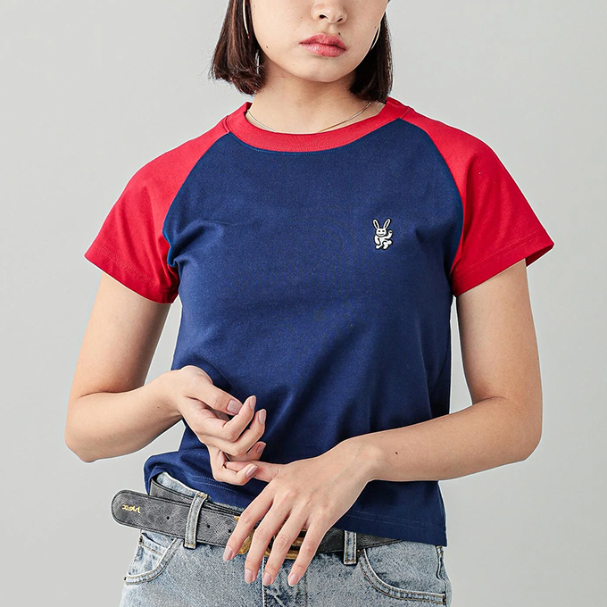 X-girl（エックスガール） EMBROIDERED BUNNY RAGLAN SLEEVE BABY TEE