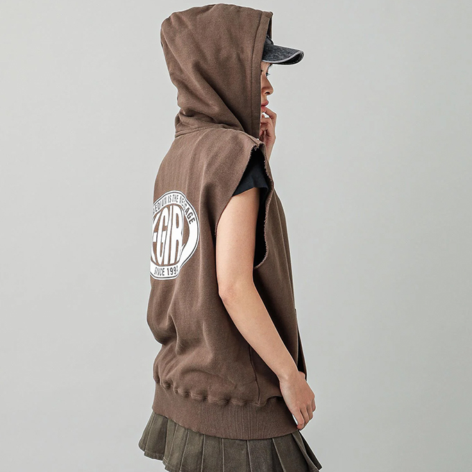 X-girl（エックスガール） OVAL LOGO ZIP UP SWEAT VEST オーバルロゴ 