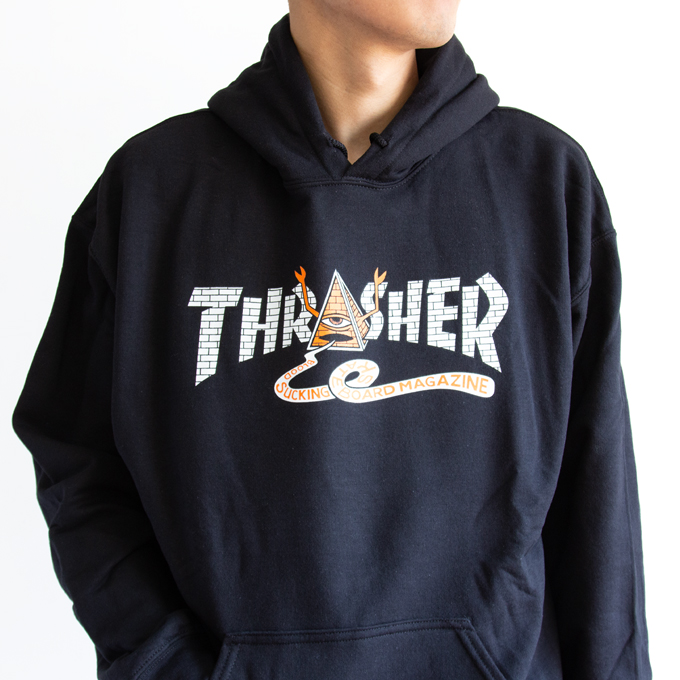 THRASHER × TOY MACHINE スラッシャー × トイマシーン THR X TOY MACHINE PYRAMID SWEAT ピラミッド スウェット パーカ 315044 / スラッシャー トイマシン コラボ パーカー トレーナー スケーター アメカジ THRASHER（スラッシャー） × TOY MACHINE × トイマシーン THR X TOY