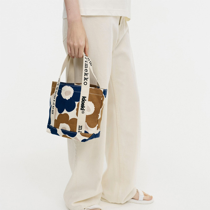 Marimekko☆日本限定☆Carrier Midi Unikko トート 日本限定】Carrier Midi Unikko トートバッグ | Marimekko