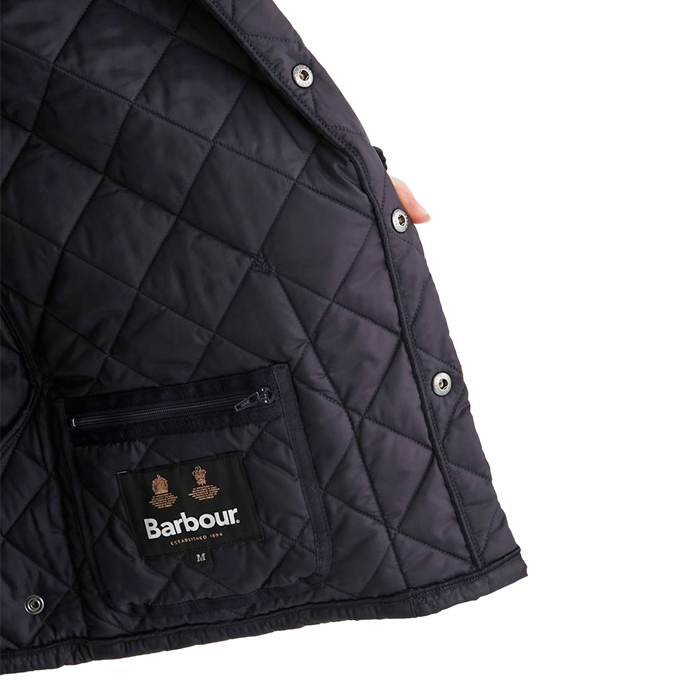 Barbour（バブアー） LIDDESDALE リデスデイル キルティング ブルゾン