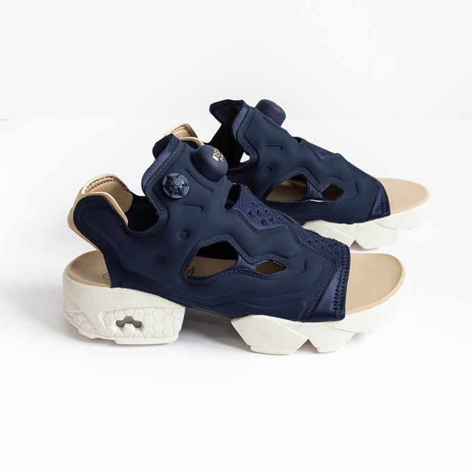 夏割!!】【 Reebok リーボック 】Instapump Fury Sandals インスタ