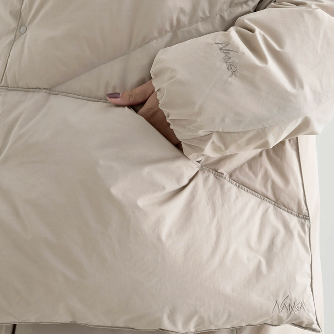 NANGA（ナンガ） Womens DOWN PONCHO MUFFLER ウィメンズ ダウン