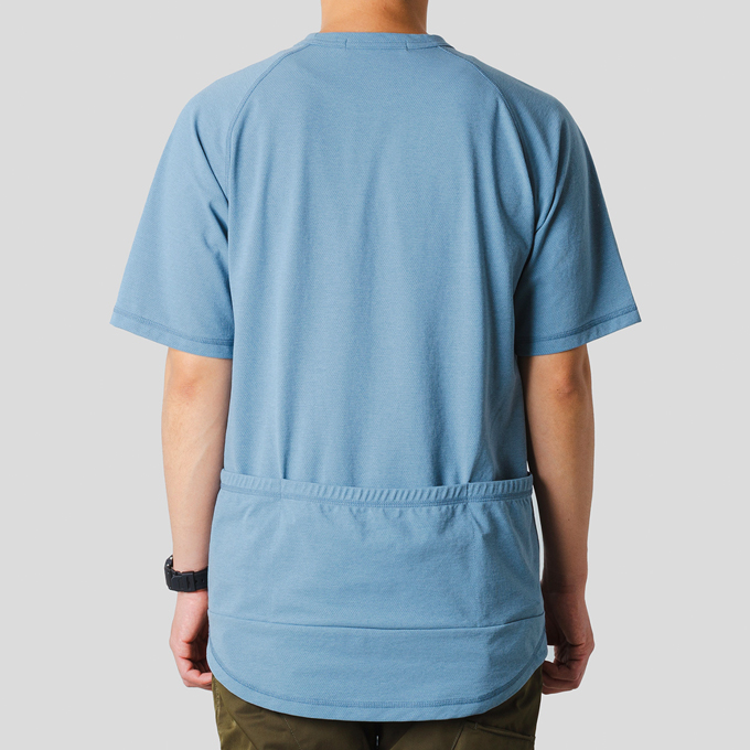 narifuri（ナリフリ） アクティブ メッシュ バックポケット Tシャツ