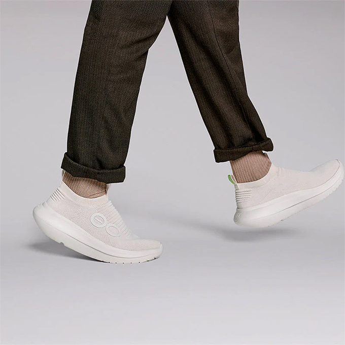 OOFOS（ウーフォス） OOmy Zen ウーマイゼン メンズ ウィメンズ OOmy