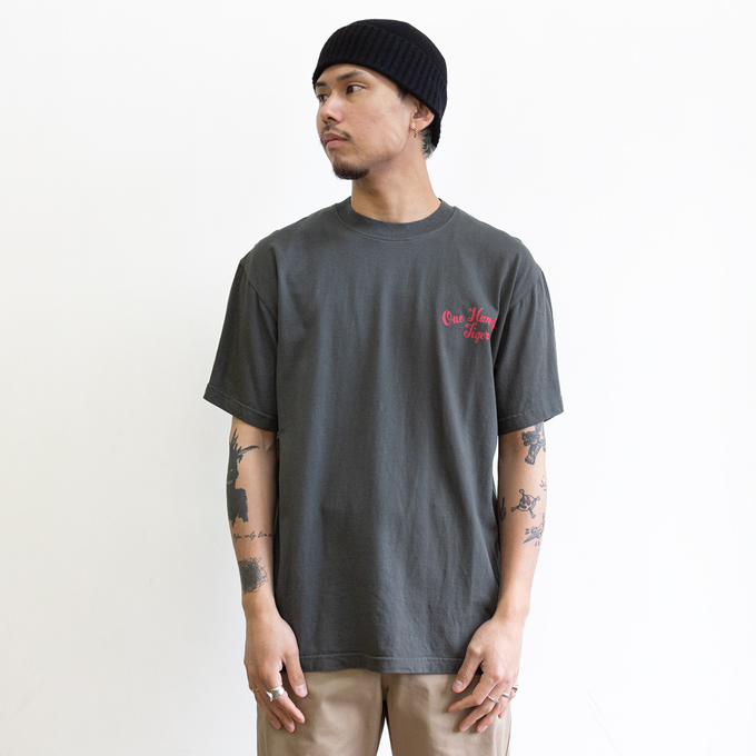 SUN SURF サンサーフ SUNSURF PRINT T-SHIRTS 「 ONE HUNDRED TIGERS