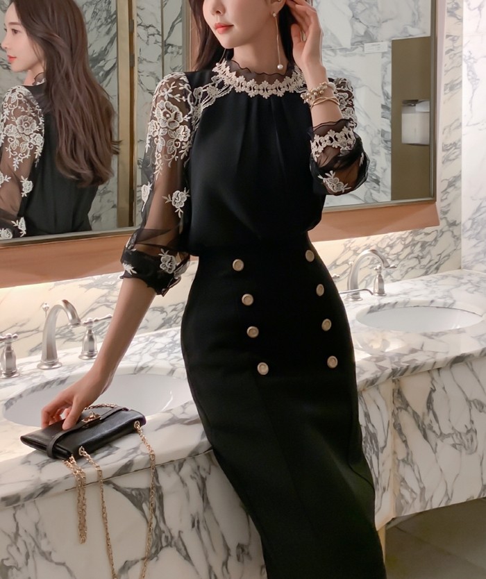roberto cavalli【I 40】スカート 膝丈 柄×マスタード 美品 ウォッシャブル】スカート 膝丈フレアー 2WAYウォッシャブル 黒