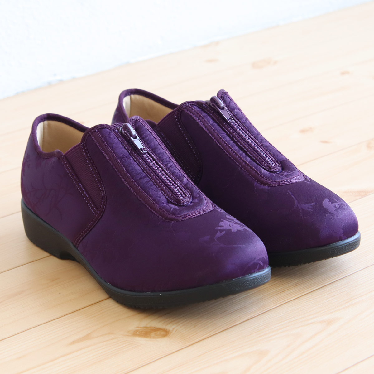 レディース コンフォートシューズ おしゃれ 幅広 軽い 履きやすい 痛くない 花柄 室内 室外 靴 黒 ブラック ベージュ パープル 556-100a 爆買 | Rakuchin | 04