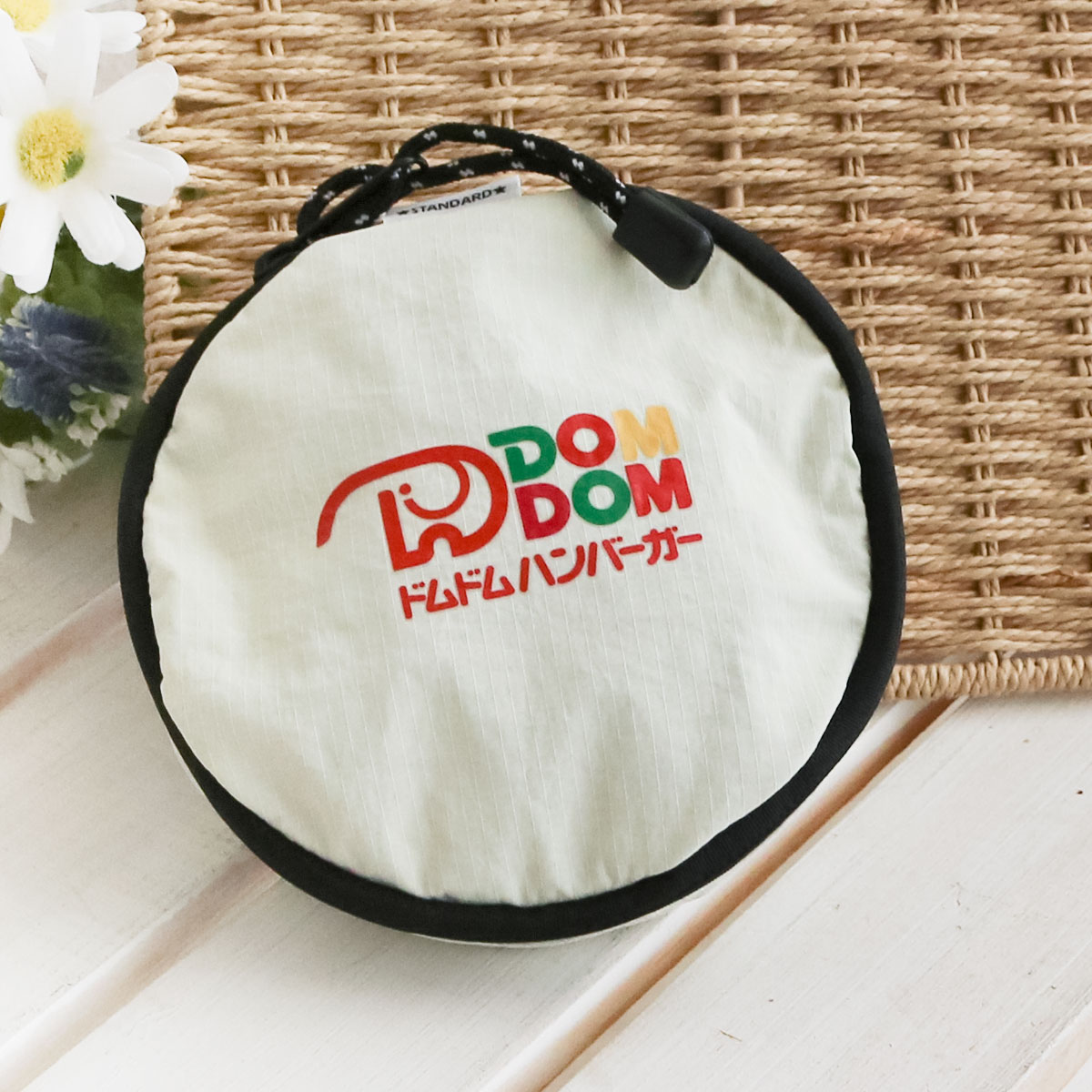 マルチハンバーガーケース シェラカップケース カラビナ付き DOMDOM ドムドムハンバーガー ベーグル ブラック ホワイト 赤 デイアウト 850 爆買 | DAY OUT | 03