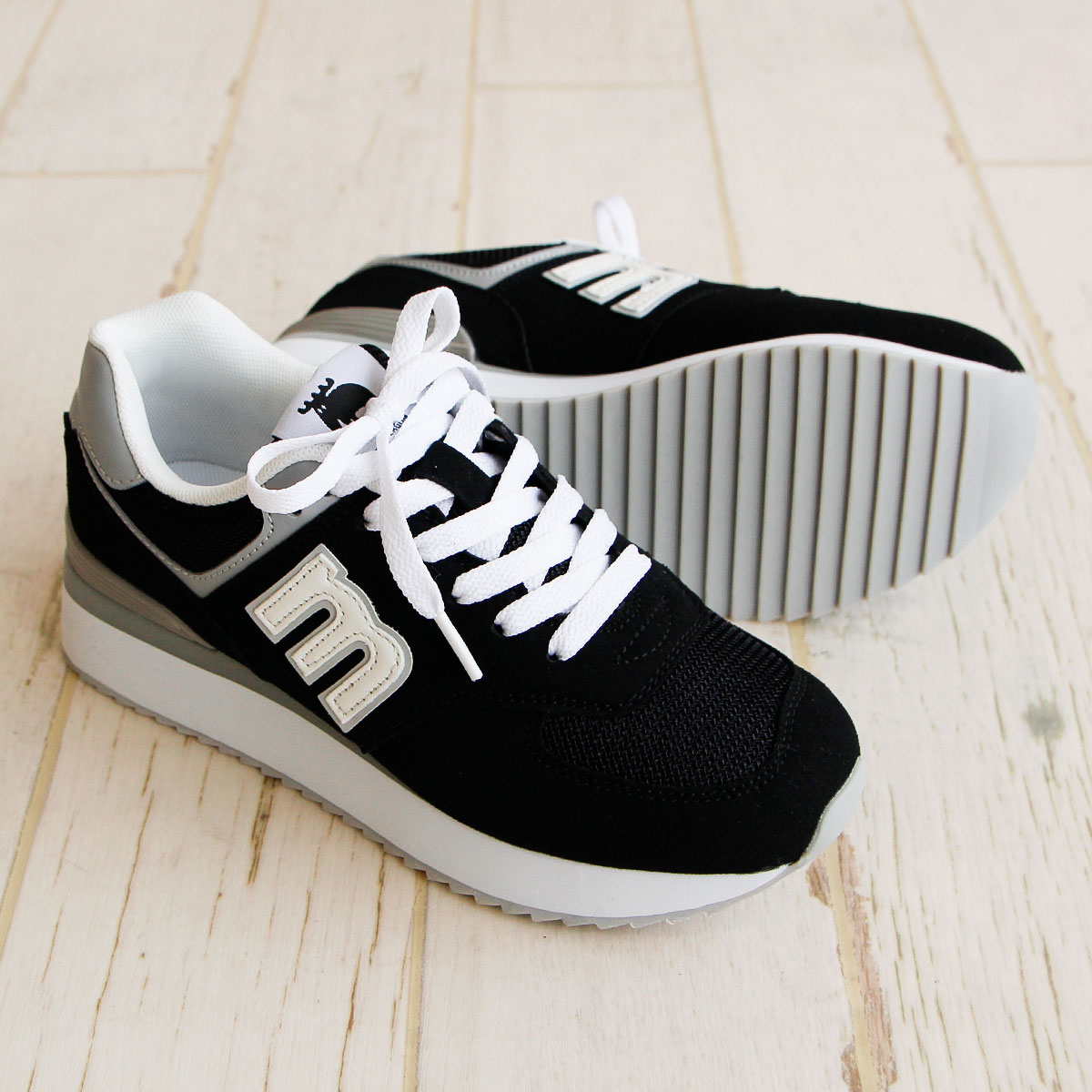 moz（モズ） 厚底 スニーカー レディース 黒 ローカット カジュアル