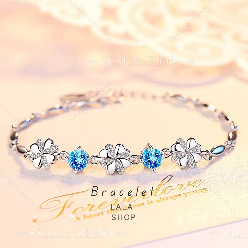 クリスマス ピアス トナカイピアス かわいい 非対称 冬 イヤリング