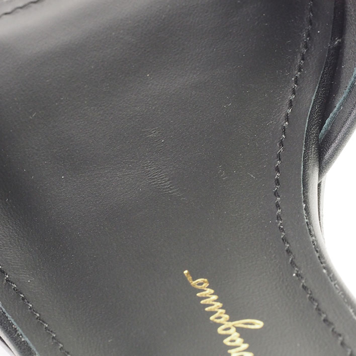 FERRAGAMO（フェラガモ） 【返品OK】【未使用品・新古品