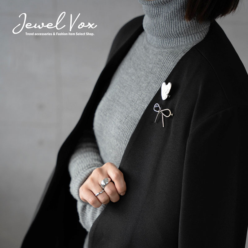 ❤お得なお品❤シュヴァルピンブローチ シルバー金具 エルメス ストールや帽子にも ❤お得なお品❤シュヴァルピンブローチ シルバー金具 エルメス