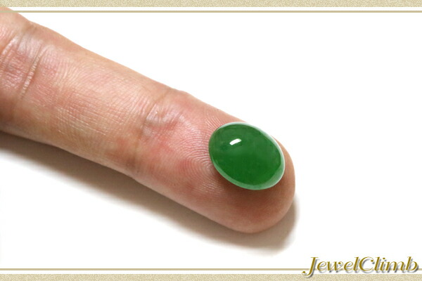 グリーンジェダイト（本翡翠） 宝石 ルース 6．79CT