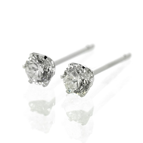 ダイヤモンド ピアス 一粒 0.3ct プラチナ Pt900 6本爪 0.15×0.15ct