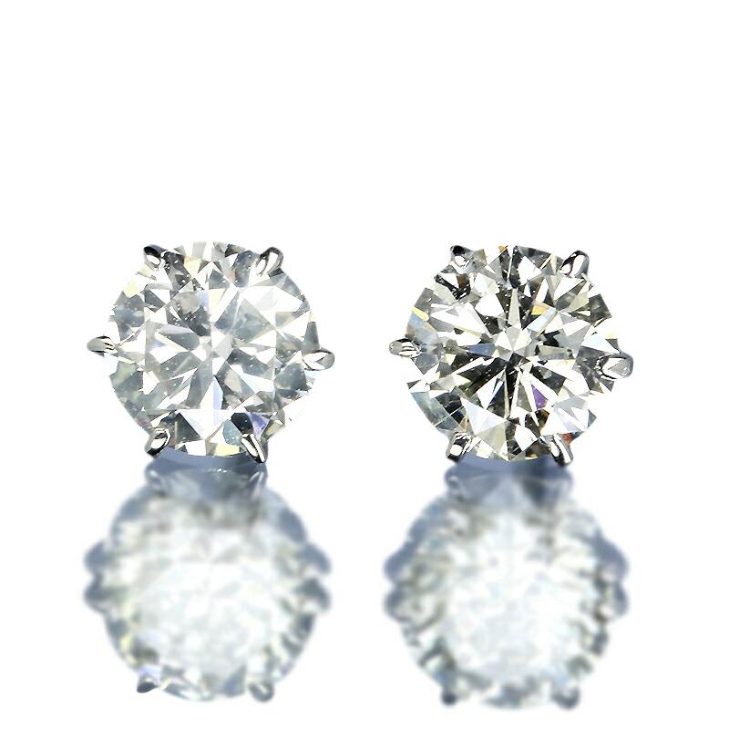 0.6ct ダイヤモンド ピアス 0.3×0.3ct Pt900 プラチナ Fカラー