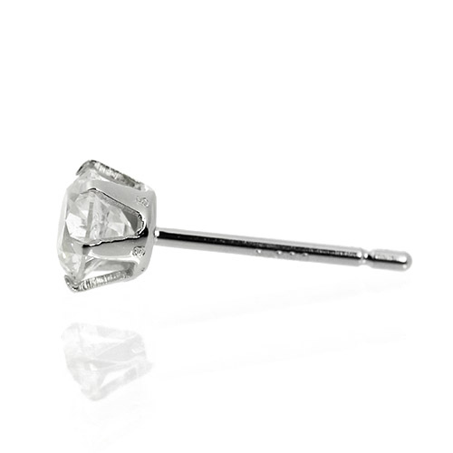 ダイヤモンド ピアス 一粒 0.7ct プラチナ Pt900 6本爪 0.35×0.35ct
