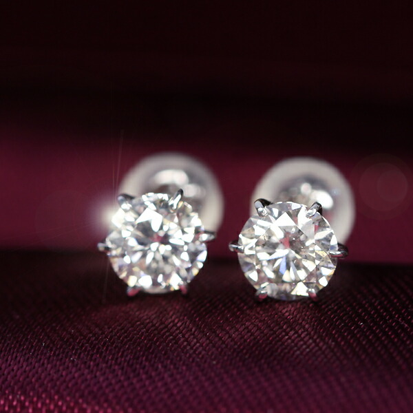 0.8ct ダイヤモンド ピアス 0.4×0.4ct Pt900 プラチナ Fカラー