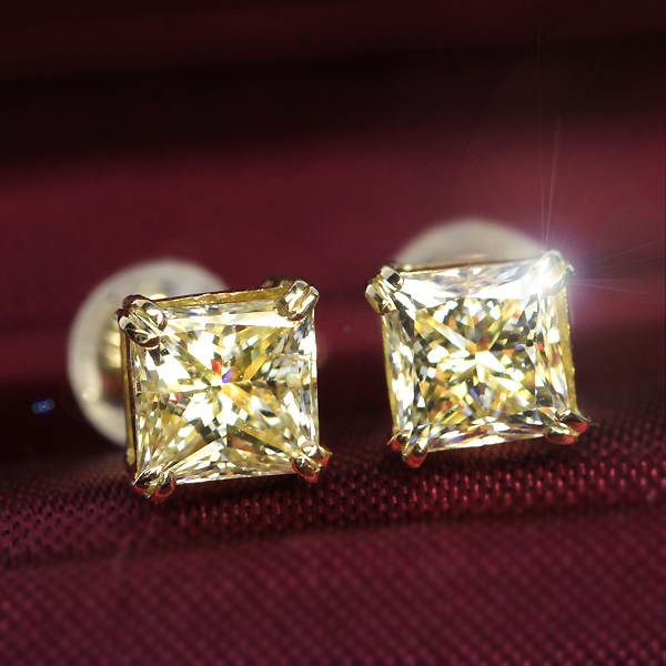 2カラット ダイヤモンド ピアス 1.0×1.0ct K18 イエローゴールド