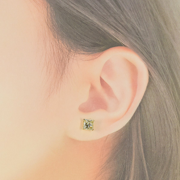 2カラット ダイヤモンド ピアス 1.0×1.0ct K18 イエローゴールド