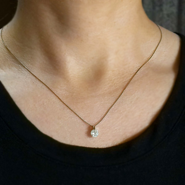 ダイヤモンド ネックレス 一粒 0.7ct 一点留 プラチナ Pt900 Hカラー