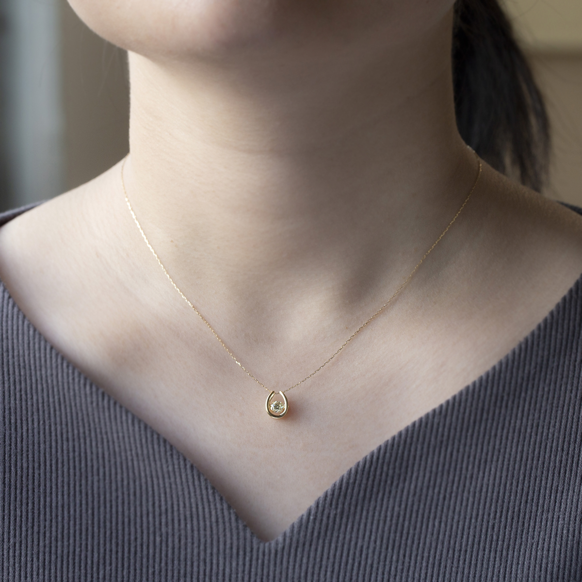 ジュエリーフィガロ ネックレス K18 YG ダイヤモンド 馬蹄 ダンシング