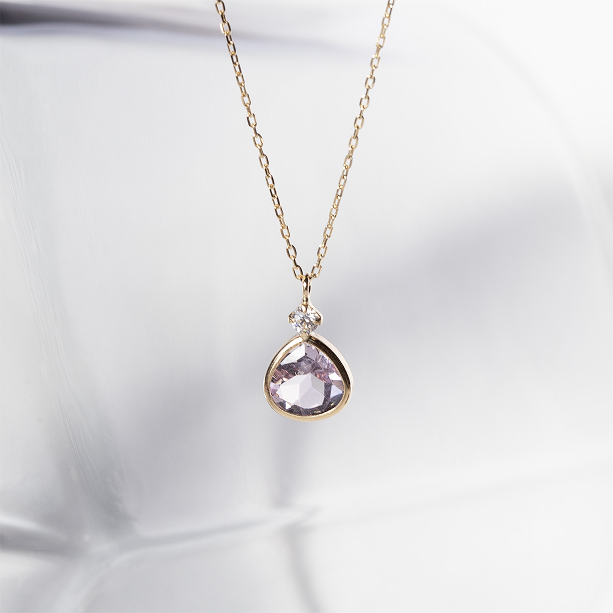 ジュエリーフィガロ ネックレス K10 YG ピンクアメジスト キュービック