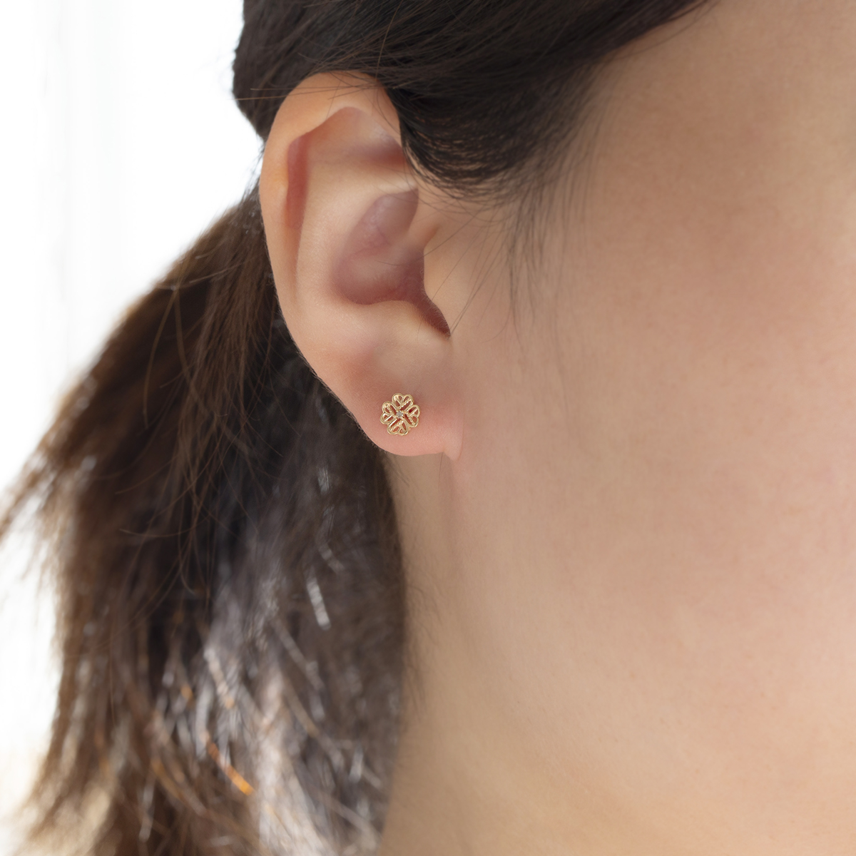 ジュエリーフィガロ ピアス K10 YG クローバー ダイヤモンド ダイヤ