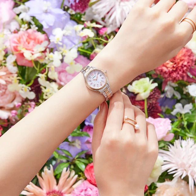 LUKIA 正規新品 '25-2 レディースソーラー電波 SEIKO/セイコー LUKIA