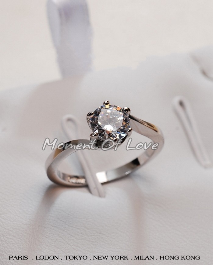 SWAROVSKI（スワロフスキー） プレゼント付 リング 指輪 高級 婚約指輪