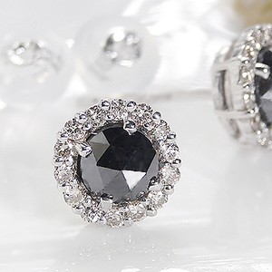 商品画像３ 【K18WG】天然ブラックダイヤモンドピアス0.80ct【AAAクラス】