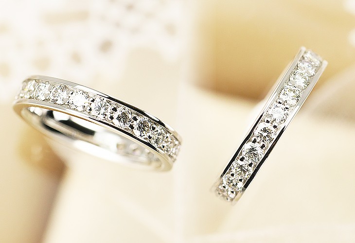 Jeweluce（ジュエルーチェ） ☆1カラット フルエタニティ【Hカラー SI