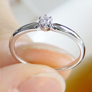 ゆ*♪様 0.6カラットUP 一粒 天然ダイヤモンドリング メレ付 プラチナ90 Jeweluce（ジュエルーチェ） ダイヤモンド リング プラチナ pt950 0.06