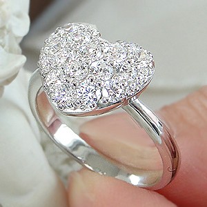 Jeweluce（ジュエルーチェ） ダイヤモンド リング プラチナ pt950 1.0
