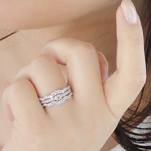 Jeweluce（ジュエルーチェ） ピンクダイヤモンド 0.07ct Pink Dia